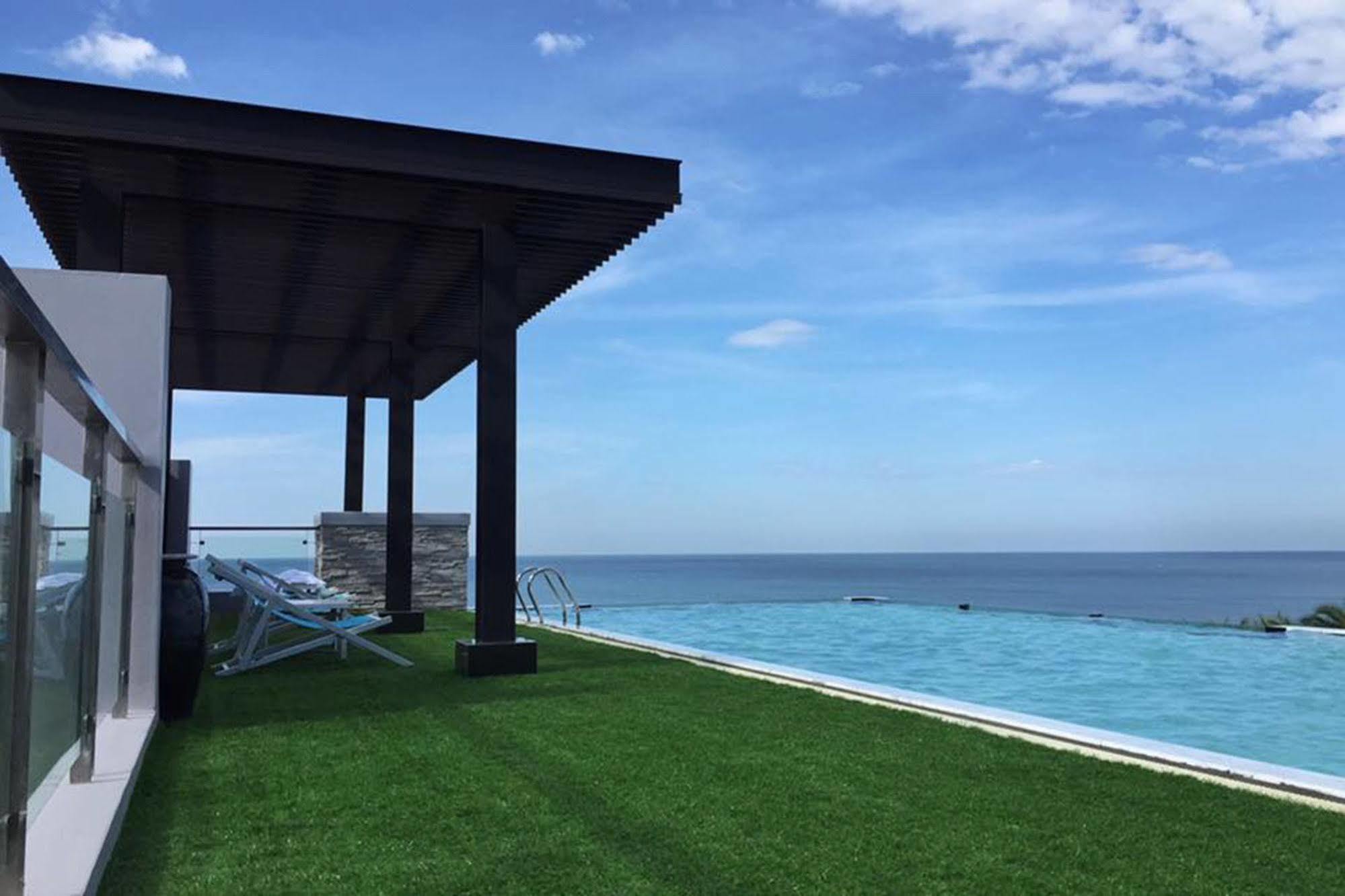 Panitar Haus Hotell Chonburi Exteriör bild